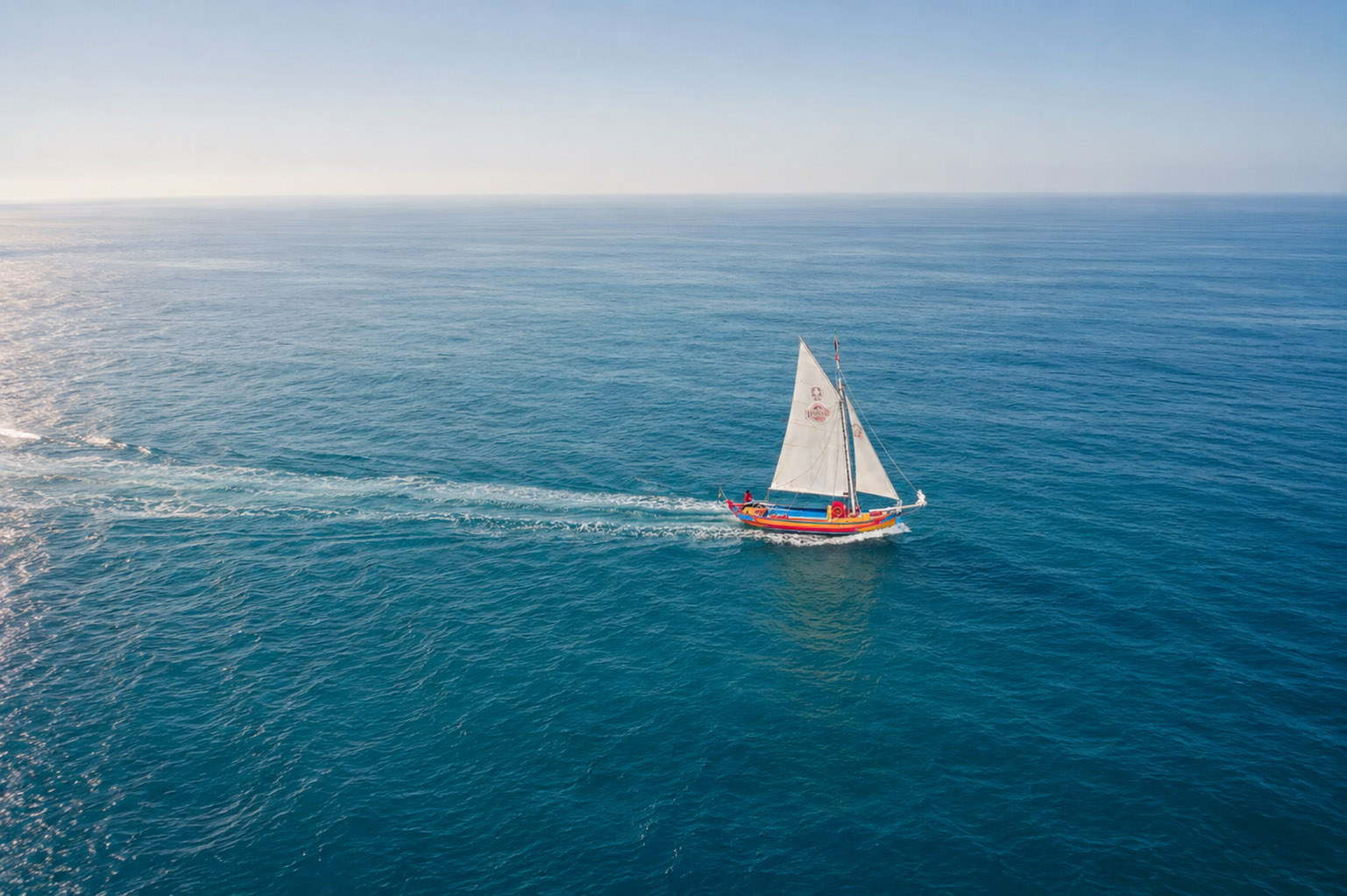 Aljezur Activities water taxi between Lagos and Alvor